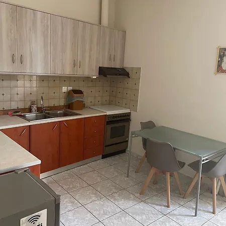 Tom House 2 * Филиатра