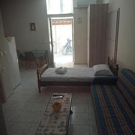 Apartment Tom House 2 Filiatra