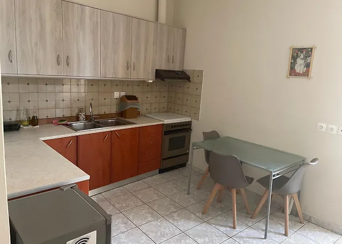 Tom House 2 * Filiatra